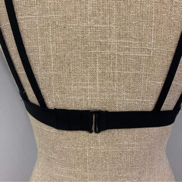 Skye Swim Bikini Top Size Small - Picture 4 of 9